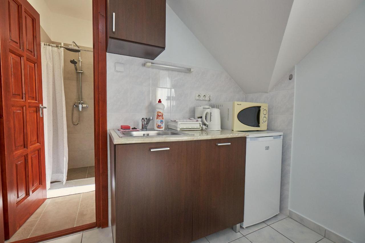 Amulett Studios Apartment Hajduszoboszlo Exterior photo
